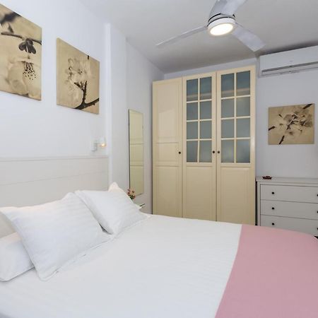 Lovely Seaview Apartment 贝纳尔马德纳 外观 照片