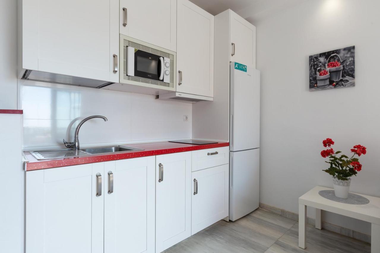 Lovely Seaview Apartment 贝纳尔马德纳 外观 照片