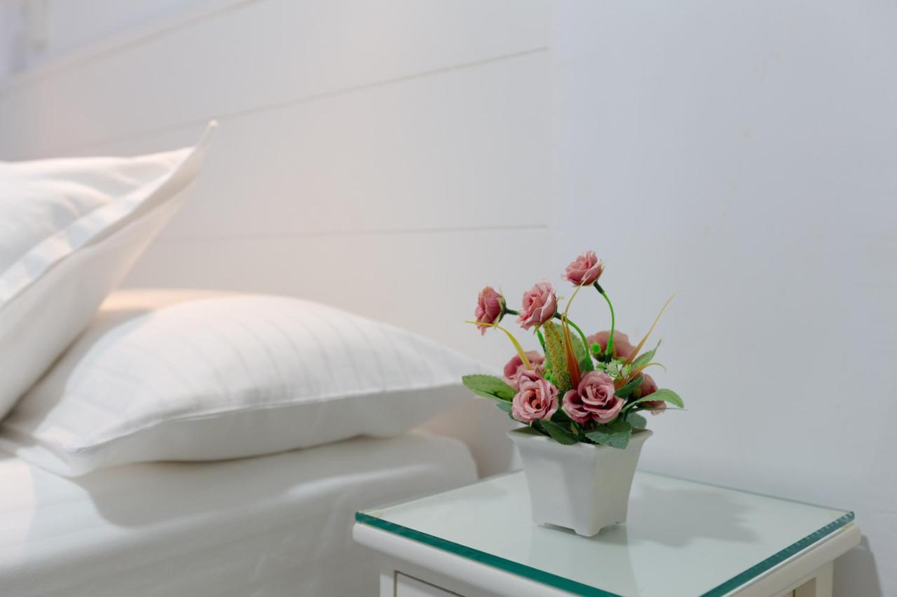 Lovely Seaview Apartment 贝纳尔马德纳 外观 照片